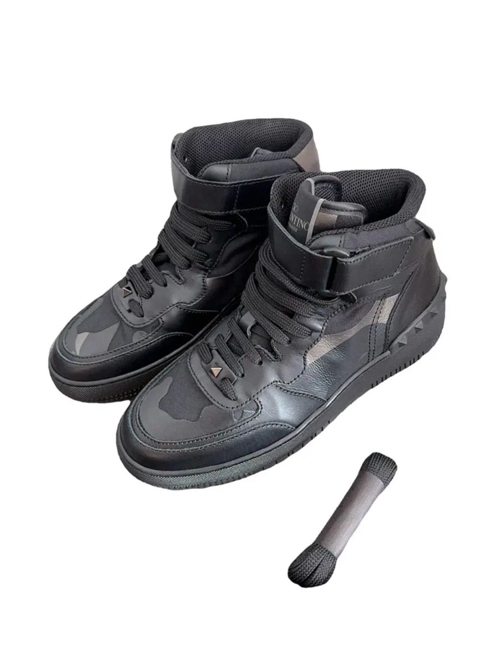 Valentino Garavani women’s Black High-Top Sneakers(can clean before sending)